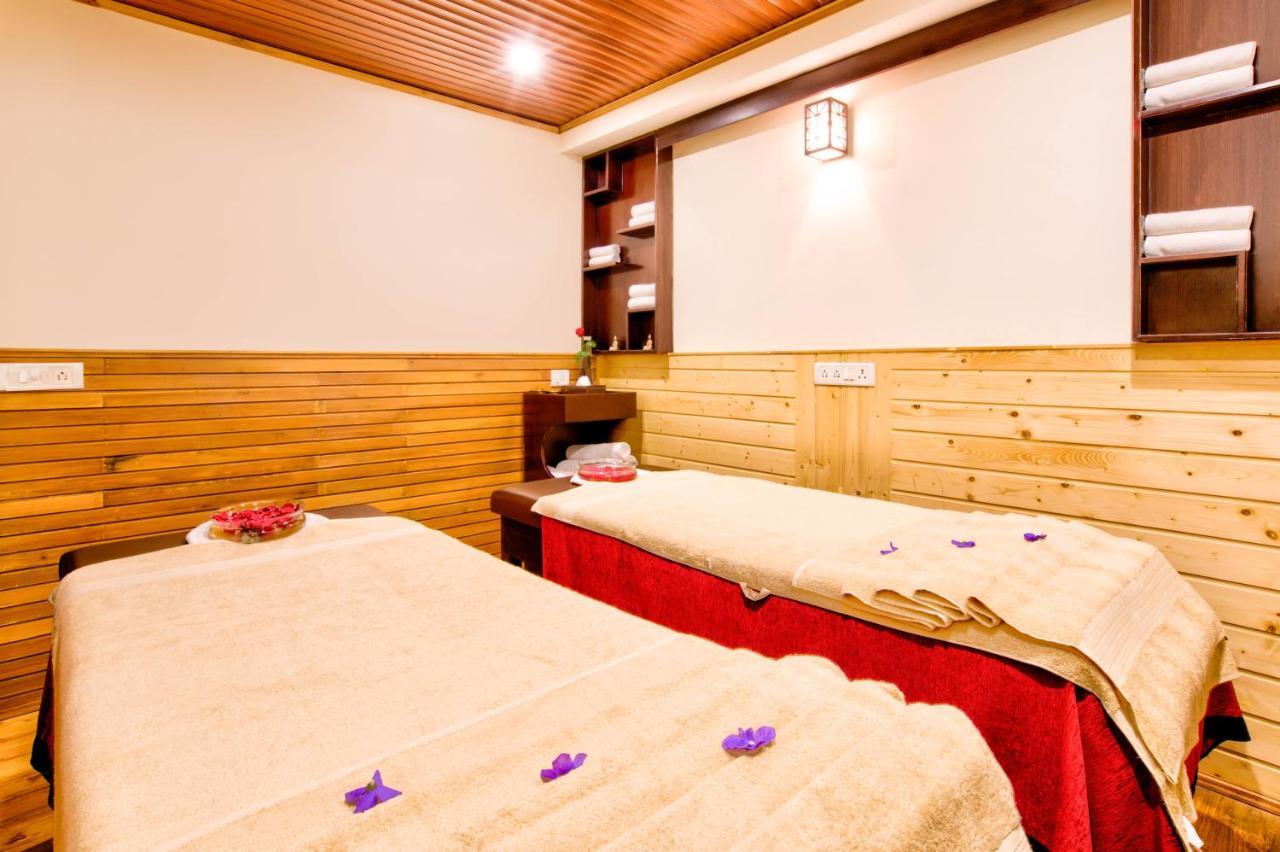 Summit Ttakshang Residency & Mg Marg Hotel 3*