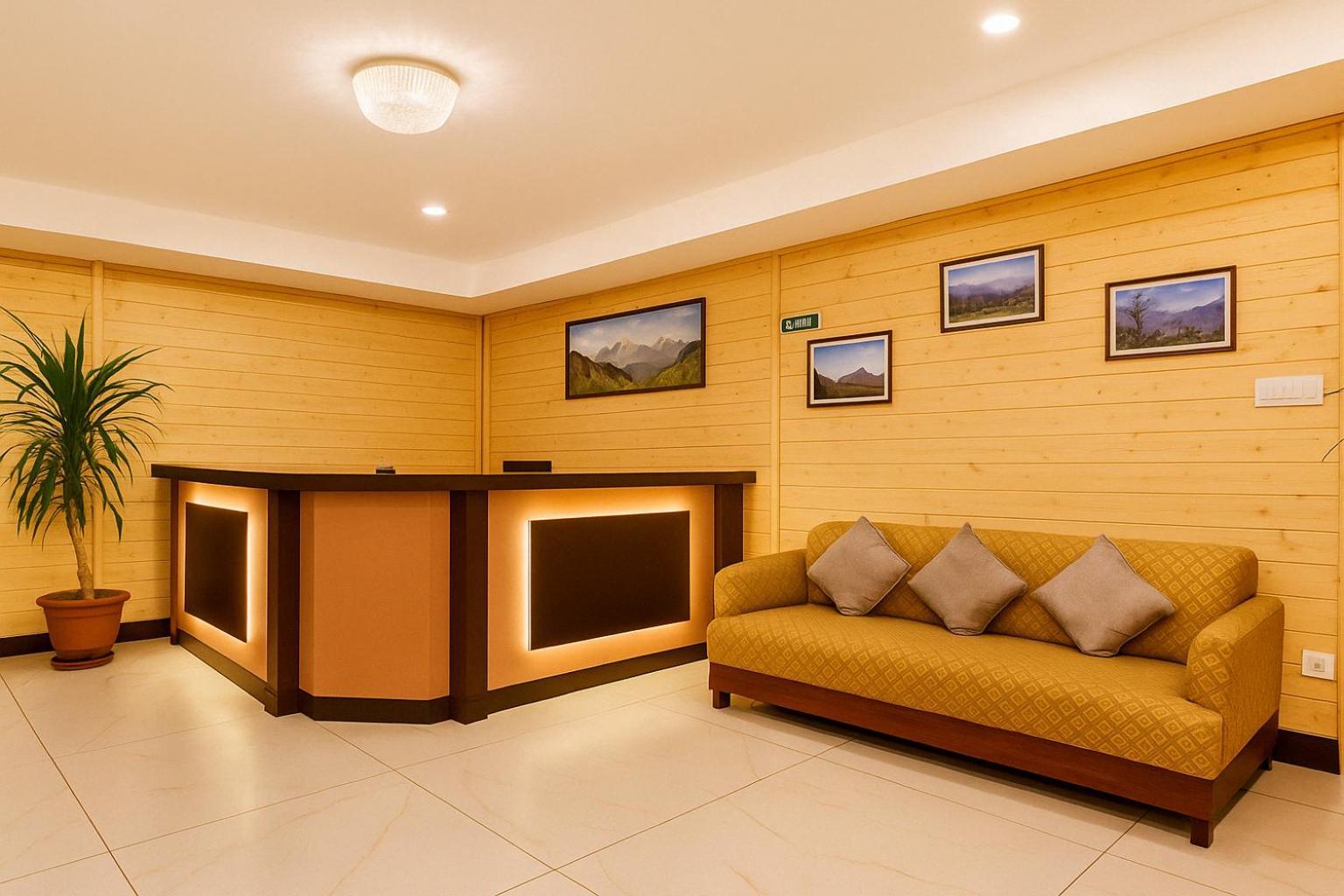 Summit Ttakshang Residency & Mg Marg Hotel 3*